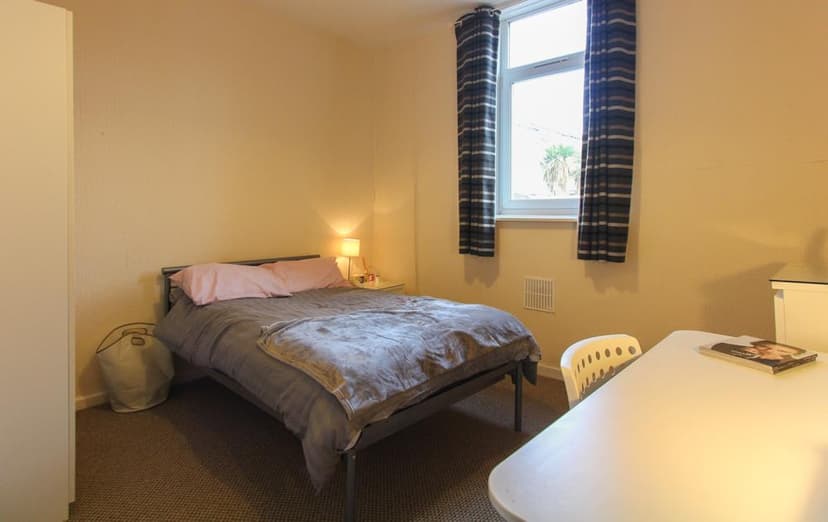 111 Malefant Street - Image 5