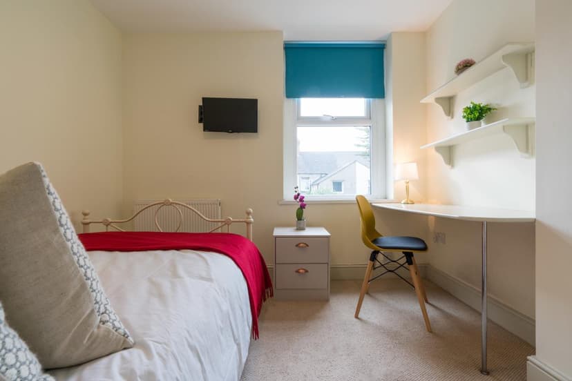 22 Glenroy Street - Image 11