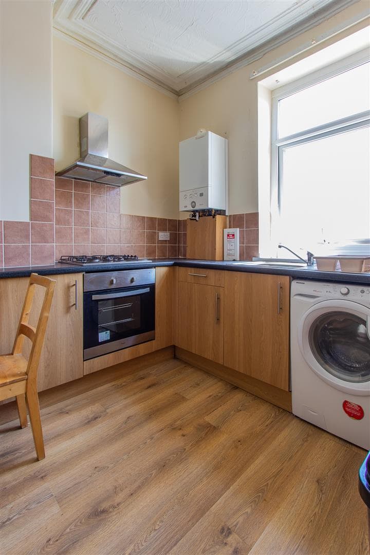 Flat 3, 15 Northcote Street - Image 3