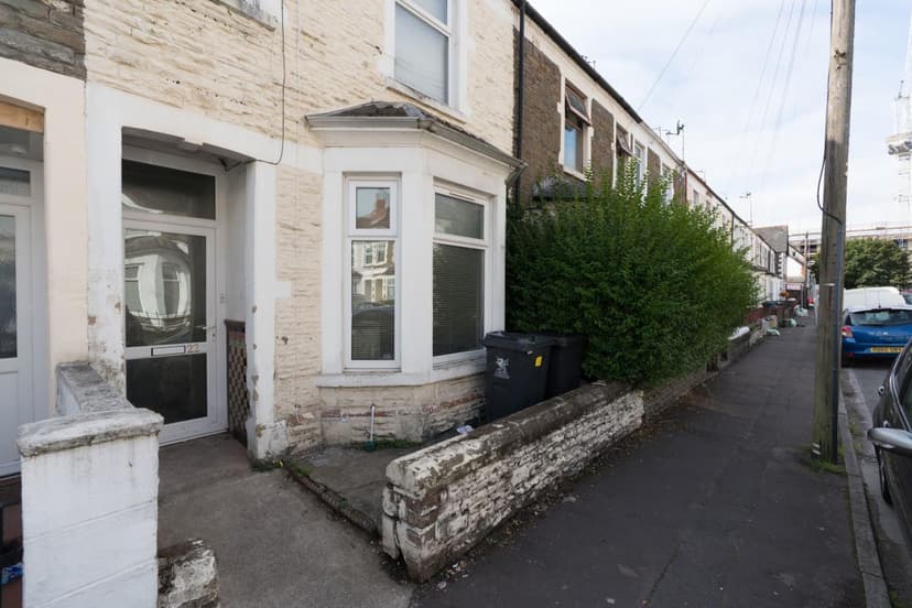 22 Glenroy Street - Image 19