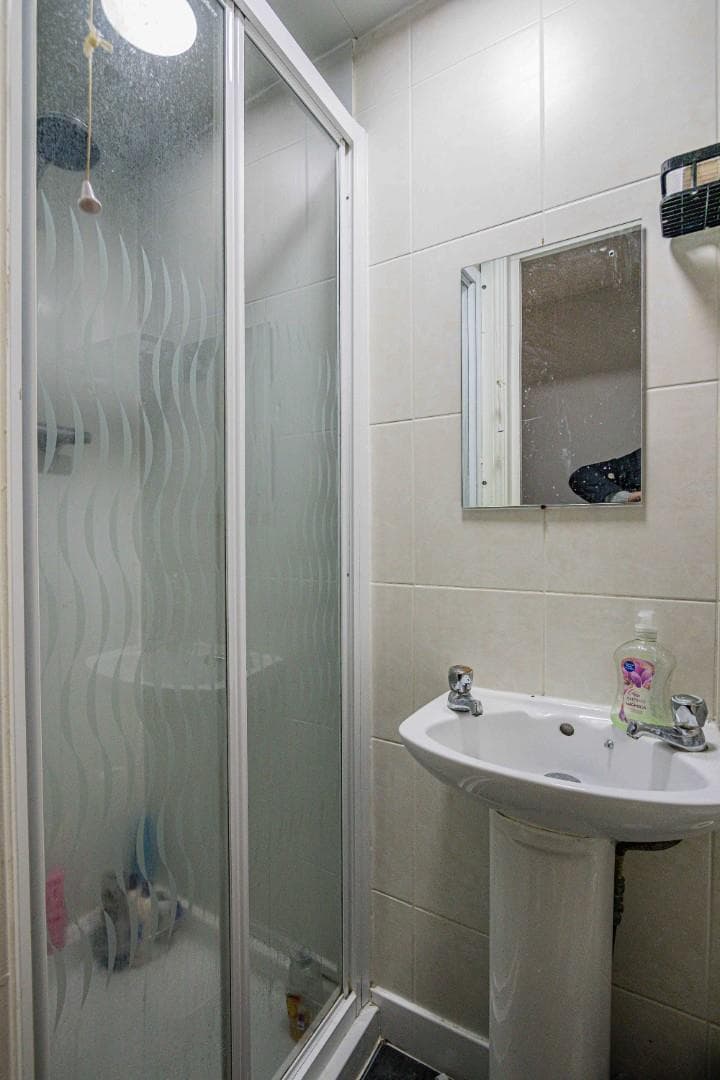 63 Merthyr Street - Image 7