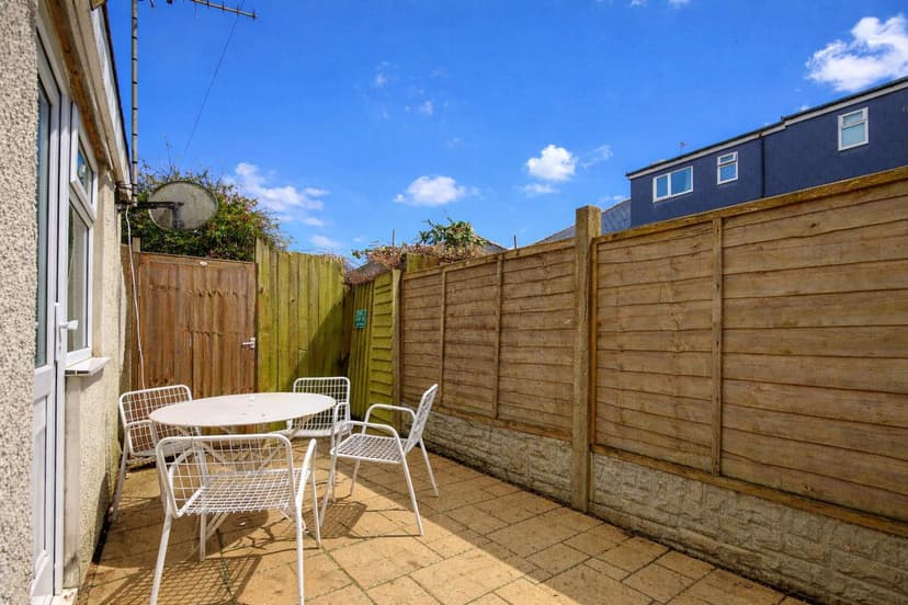 21 Merthyr Street - Image 17