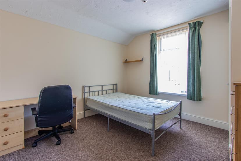 Flat 3, 15 Northcote Street - Image 9