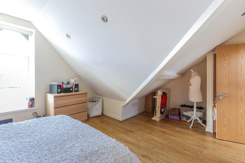 4, 34 Gordon Road - Image 5