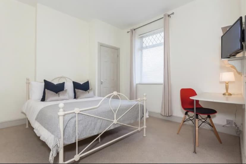 38 Daniel Street - Image 8