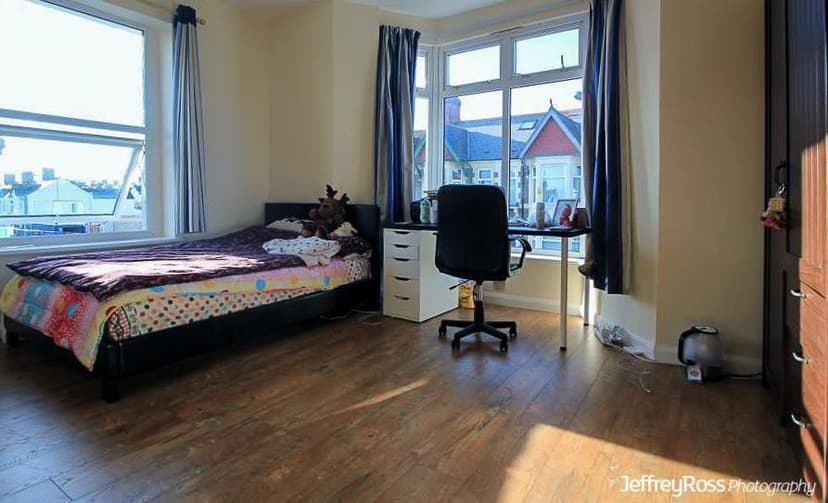 86A Monthermer Road - Image 3