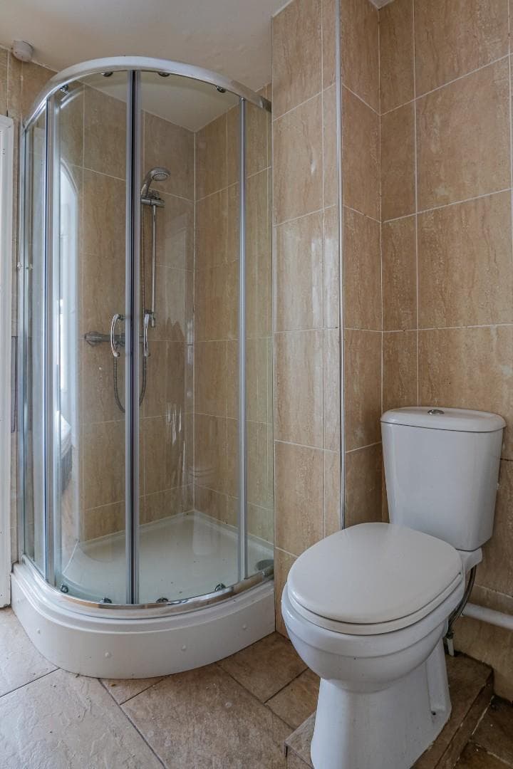 ROOMS, 92 Colum Road - Image 19