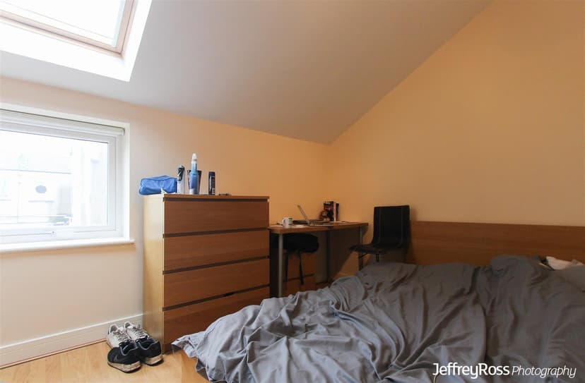 2, 193 Richmond Road - Image 9