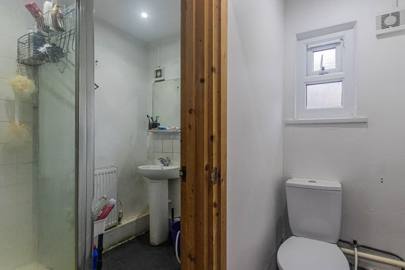 3 Coburn Street - Image 6