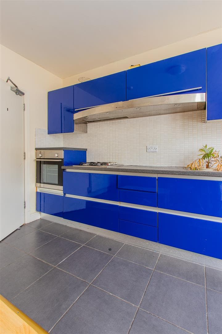 1, 11 Northcote Street - Image 4