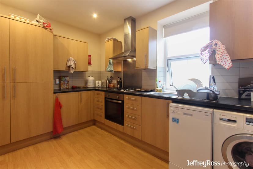 2, 189 Richmond Road - Image 3