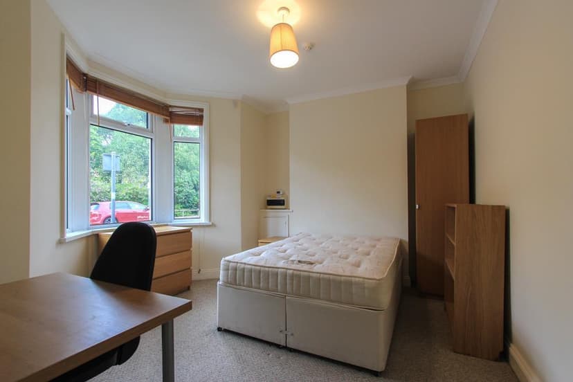 15 Blackweir Terrace - Image 6