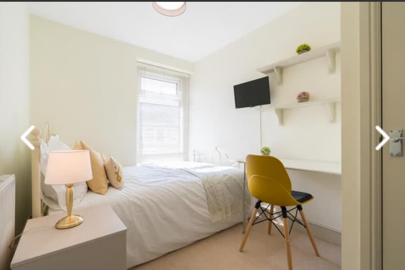 15 Keppoch Street - Image 12