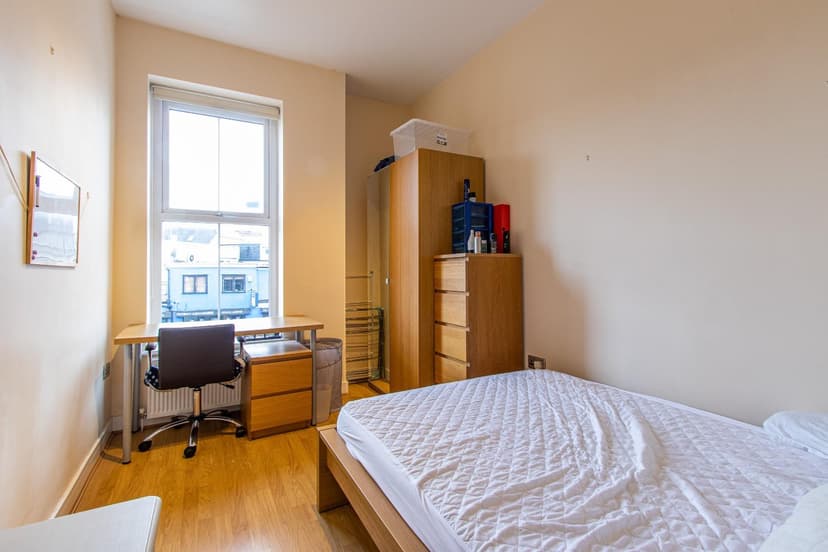 2, 191 Richmond Road - Image 9