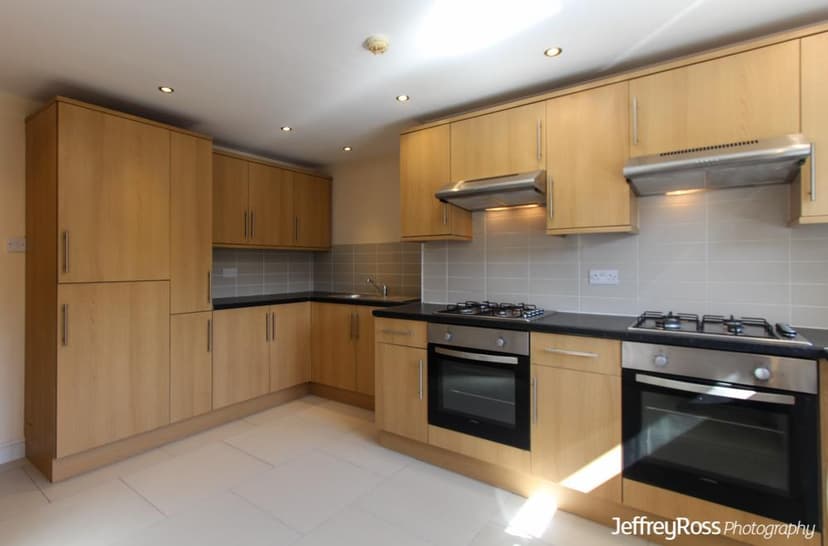 32 Harriet Street - Image 4