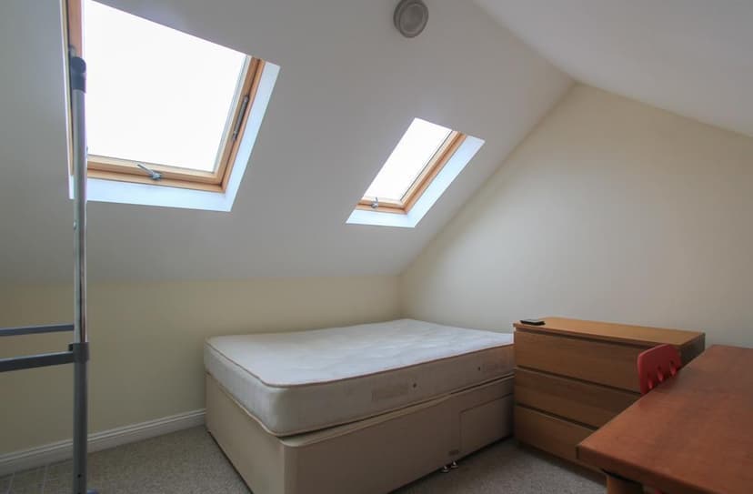 15 Blackweir Terrace - Image 13