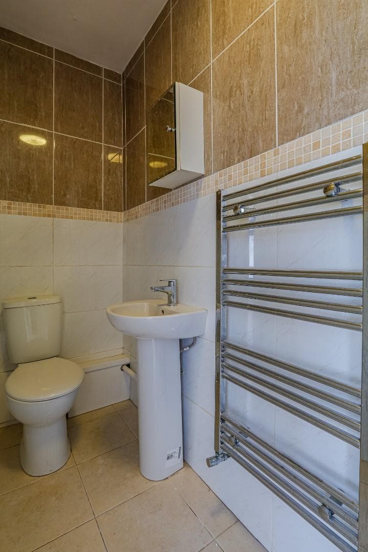 ROOMS, 92 Colum Road - Image 15