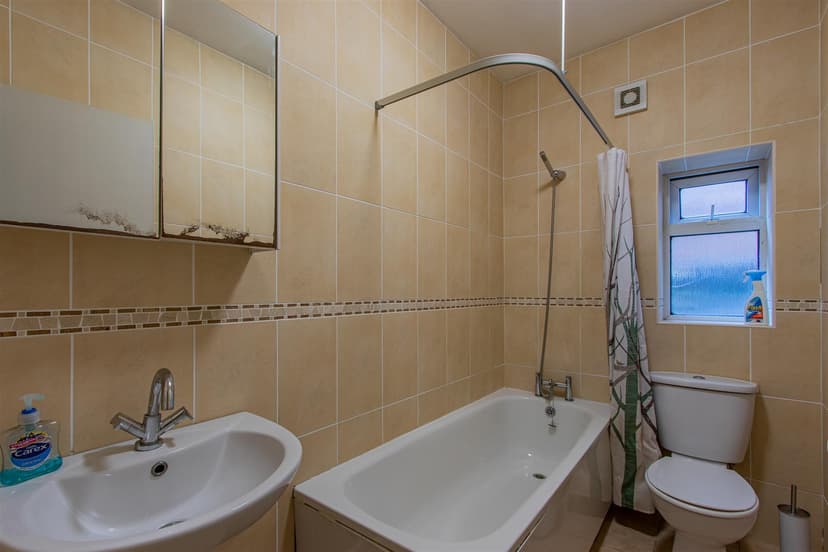 1, 162 Richmond Road - Image 7