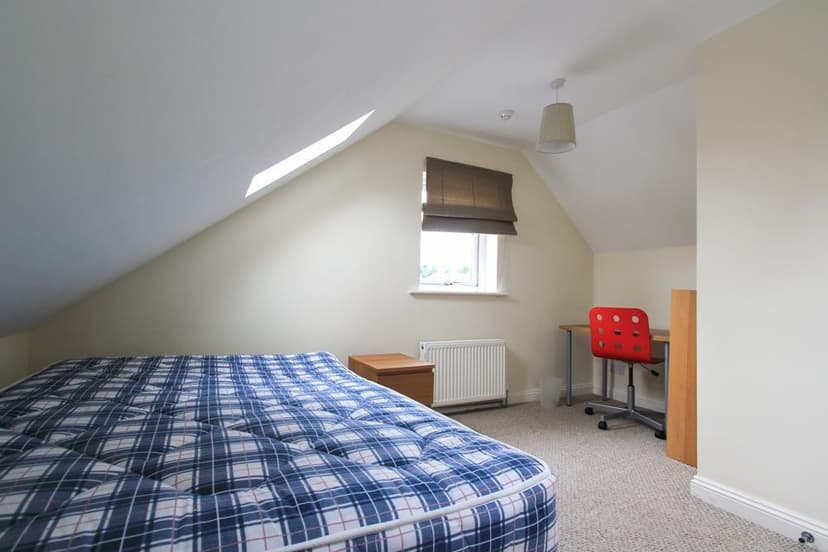 15 Blackweir Terrace - Image 5