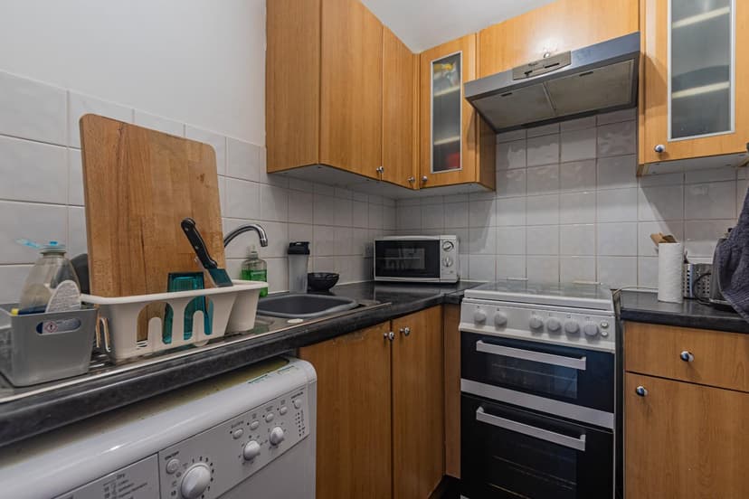 81B Diana Street - Image 4