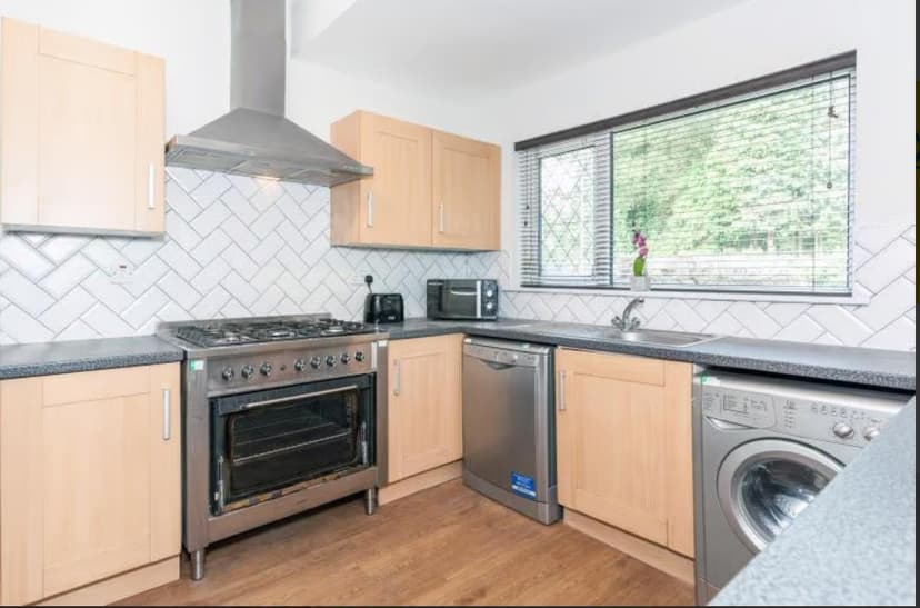 157 Malefant Street - Image 8