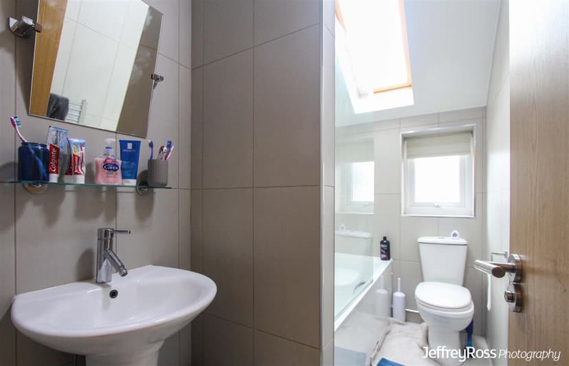 2, 189 Richmond Road - Image 6