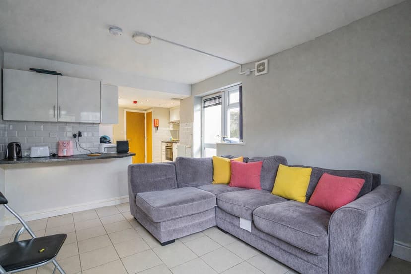 63 Merthyr Street - Image 1