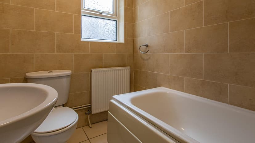 2, 11 Northcote Street - Image 5