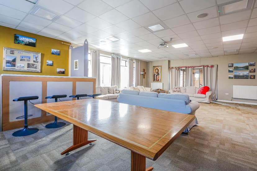 Room G17, St. Raphael, Newman Hall Colum Road - Image 4