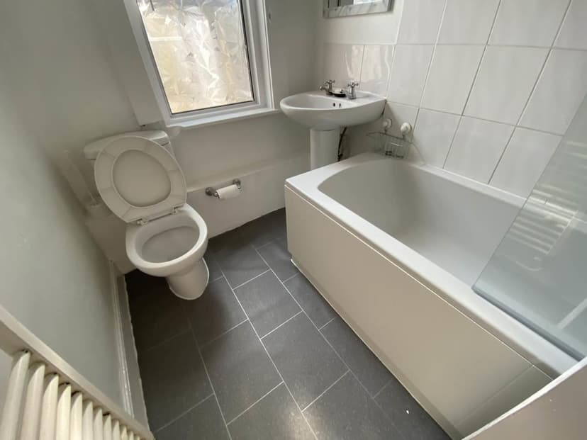 8 Toronto Road - Image 13