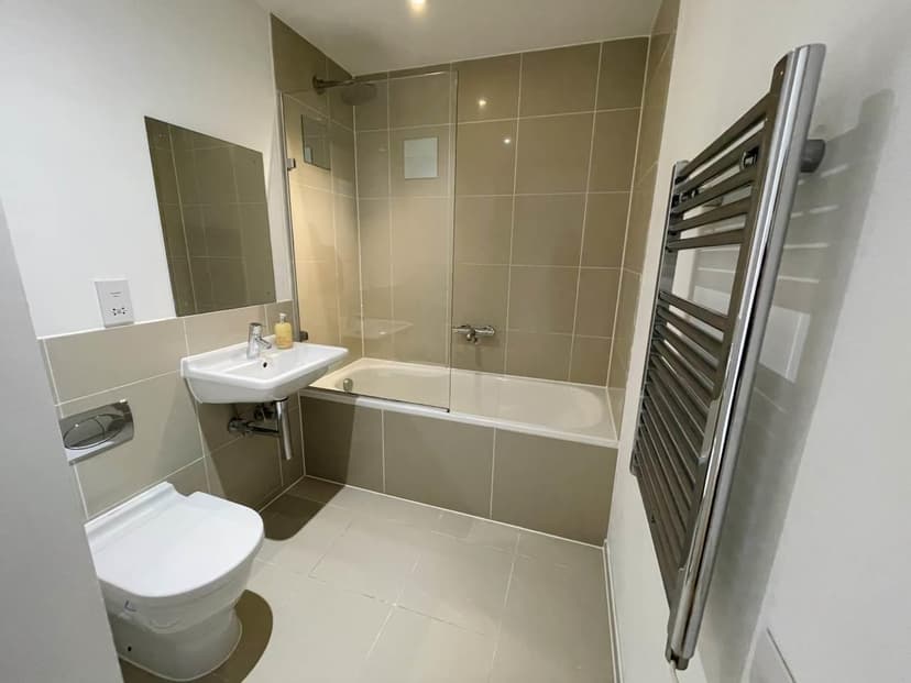 514 Airpoint Skypark Road - Image 4