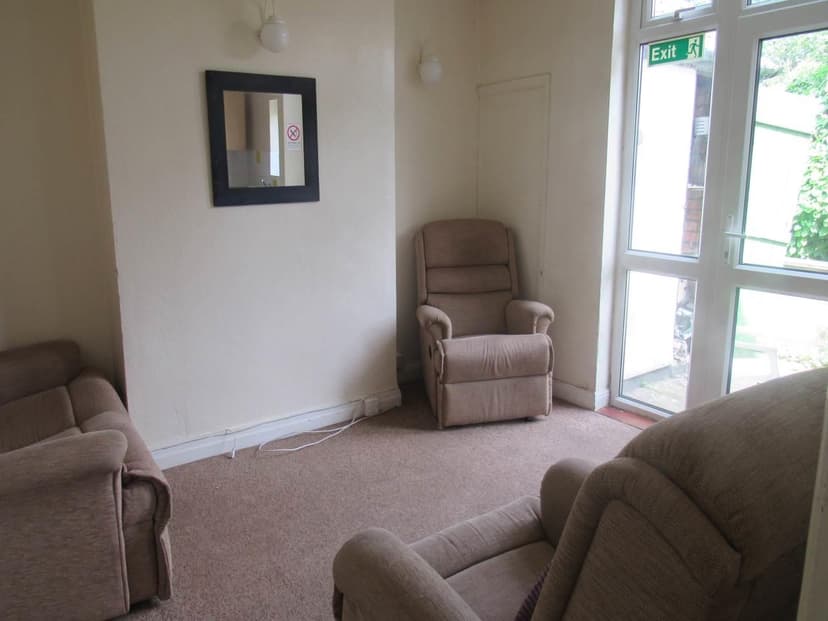 34 Toronto Road - Image 3