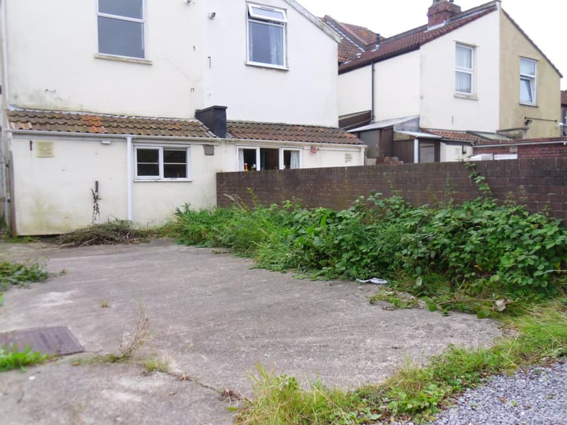 8 Toronto Road - Image 14