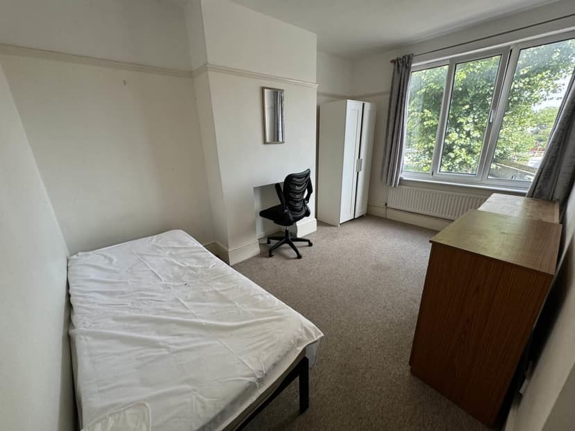 201A Wellington Hill West - Image 7