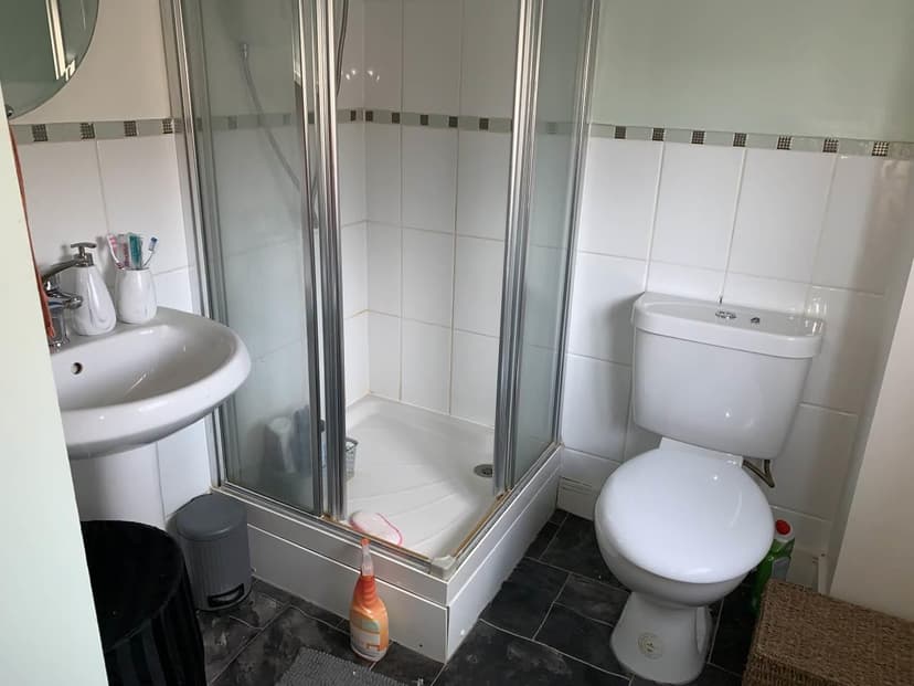 225 Champs Sur Marne - Image 6