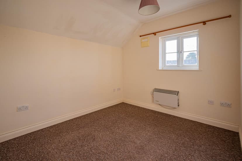 5 Coombe Brook Close - Image 13