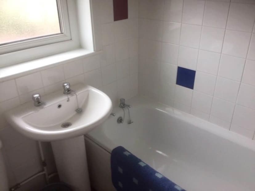 16 Sixth Avenue - Image 5