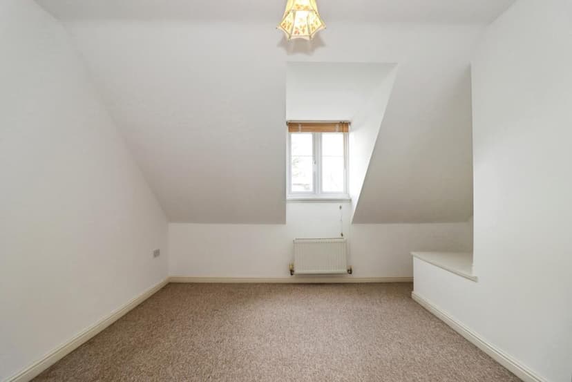 19 Jenny Lane - Image 9