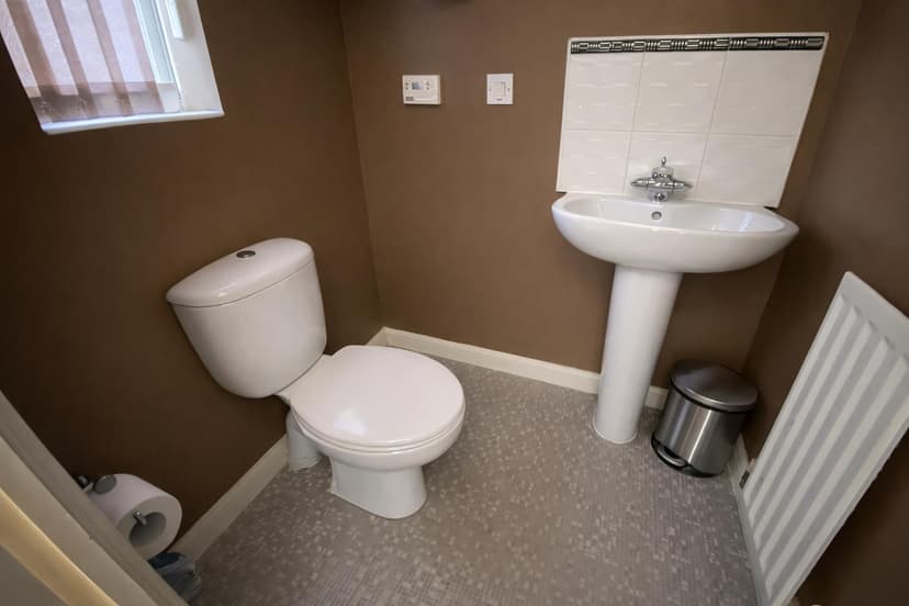 39 Beatrix Place - Image 9