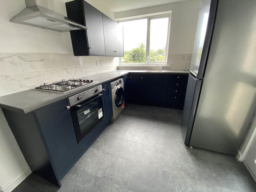 198 Dovercourt Road - Image 3