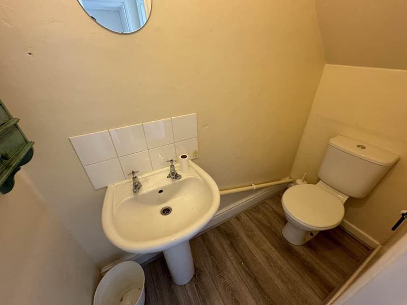 201A Wellington Hill West - Image 4