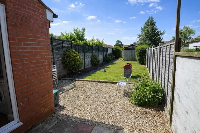 496 Filton Avenue - Image 6