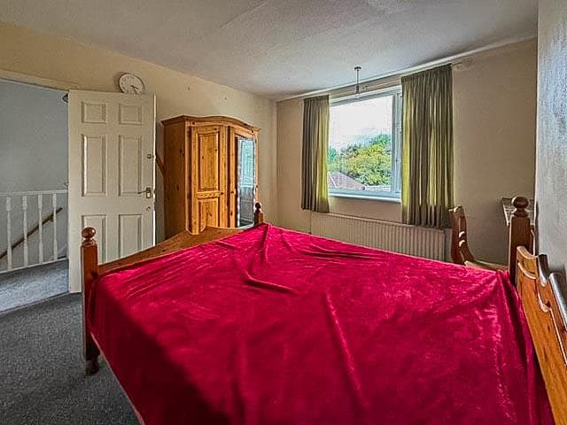 25 Third Avenue - Image 6