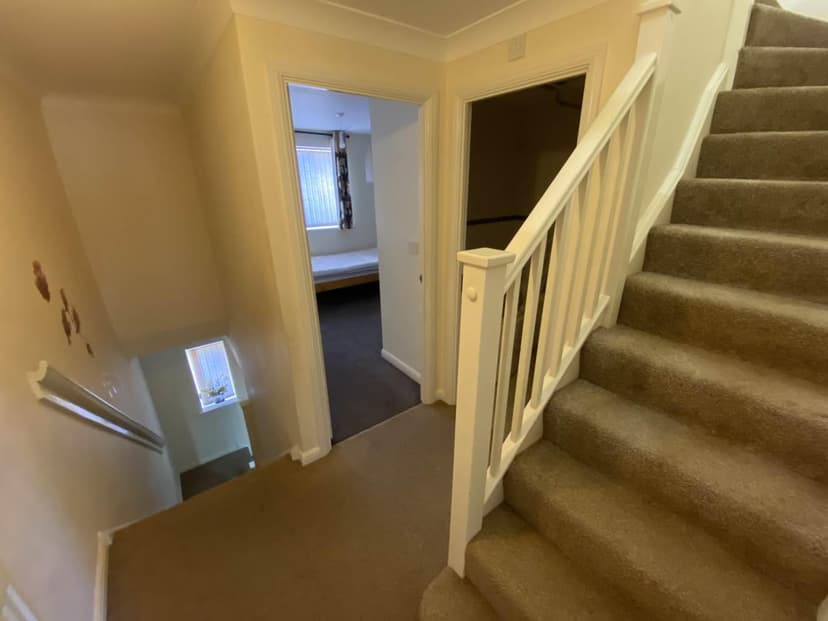 39 Beatrix Place - Image 8