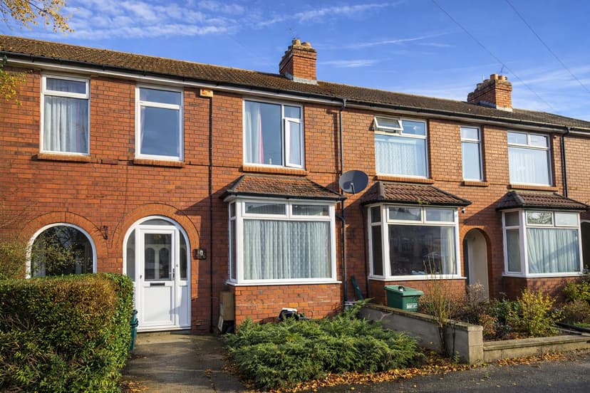 496 Filton Avenue - Image 1