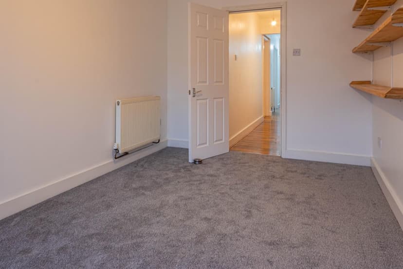 202A Wick Road - Image 20