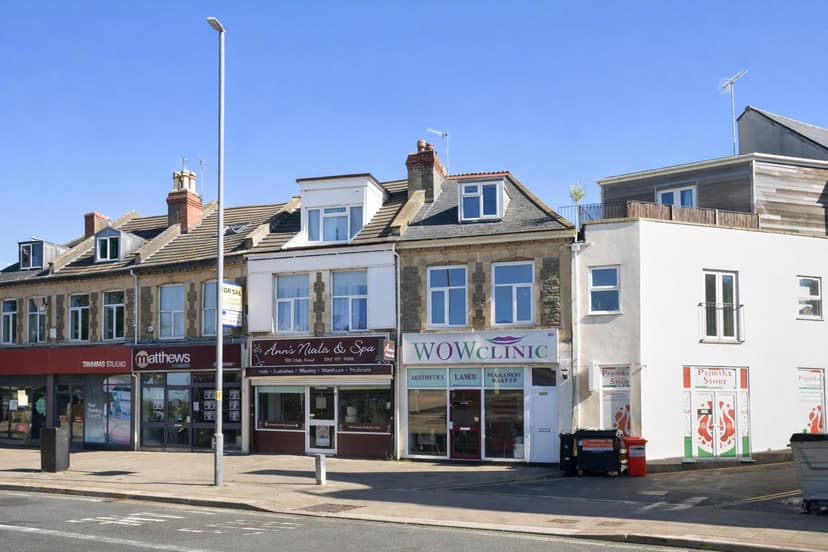 The Flat, Room 2, 302 Wells Road - Image 6