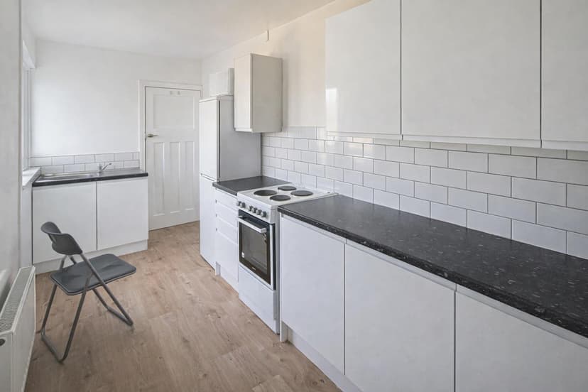 46 Keys Avenue - Image 2