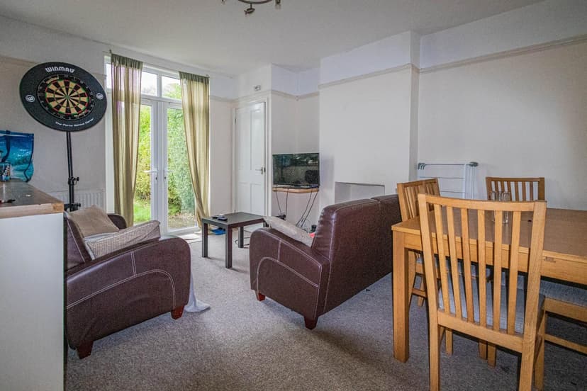 401 Filton Avenue - Image 3