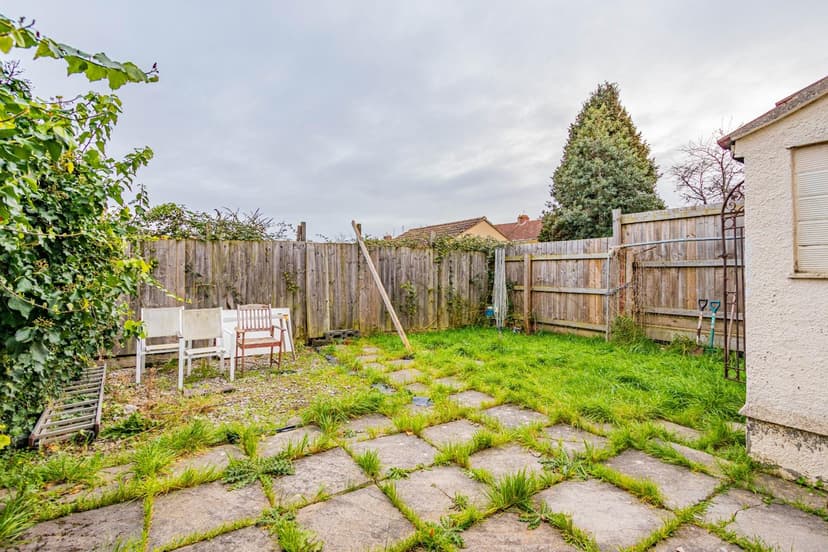 539 Filton Avenue - Image 11